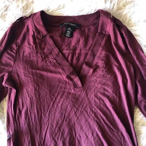 WHITE HOUSE BLACK MARKET TOP - Picture 3 of 4